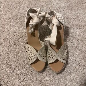 Beautiful Cream Espadrille Wedges